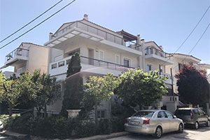希腊购房移民优质房产：希腊雅典北部富人区带电梯独栋别墅